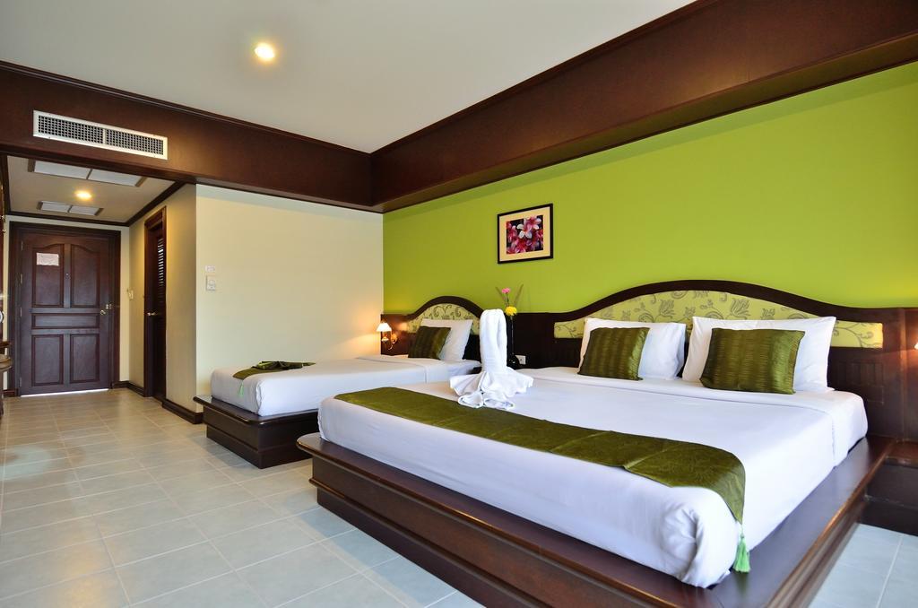 Samui First House Отель Чавенг