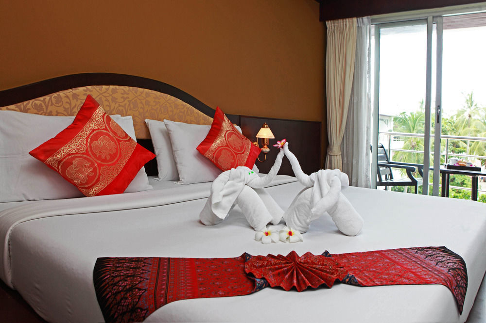 Samui First House Отель Чавенг
